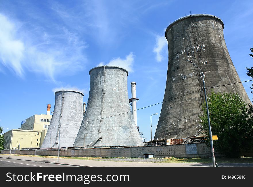 Heat electropower station with three concrete chimneys