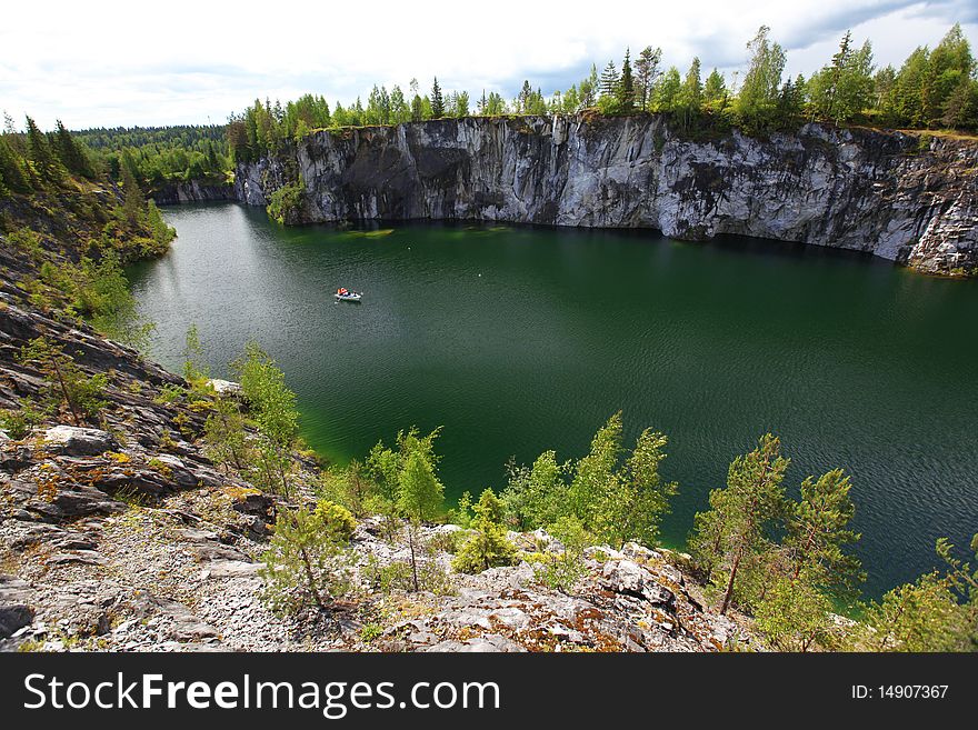 Marble Canyon with alone boat