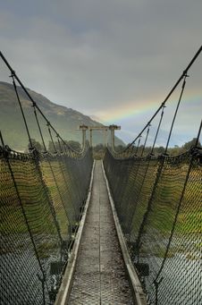 Footbridge And Rainbow Royalty Free Stock Images Footbridge And Rainbow Royalty Free Stock Images