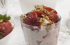 Strawberry And Ice Cream 3 Stock Photography
