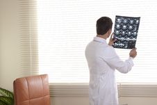 Male Doctor Royalty Free Stock Images Male Doctor Royalty Free Stock Images