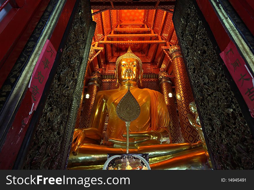 Golden Buddha Image at Wat Pho Temple, Ayutthaya, Thailand