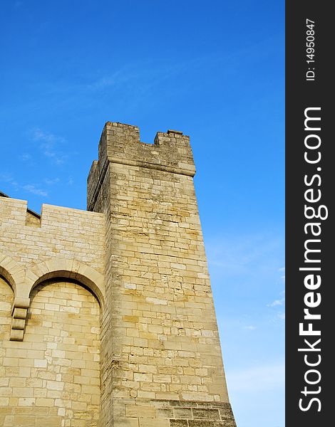 Fortress church of Saintes Maries de la Mer in France Suggerisci una traduzione migliore