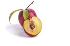 Nectarines With Leafs Royalty Free Stock Photos Nectarines With Leafs Royalty Free Stock Photos