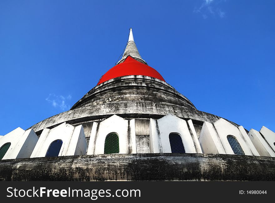 Pagoda at Phrasamutjaydee in  Thailand