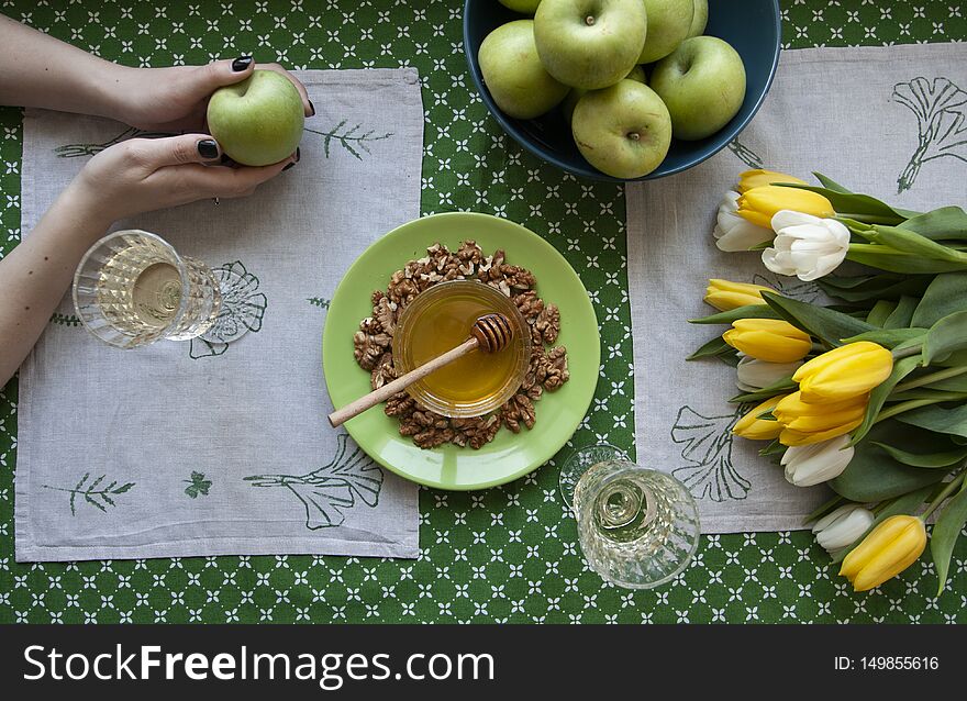 A Gourmet Lunch For Two: Fresh Fruits, Various Appetizers And Wine