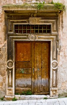 Old Wooden Door Royalty Free Stock Image Old Wooden Door Royalty Free Stock Image