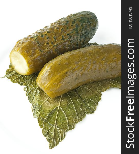 Marinated cucumber with leaf isoalted