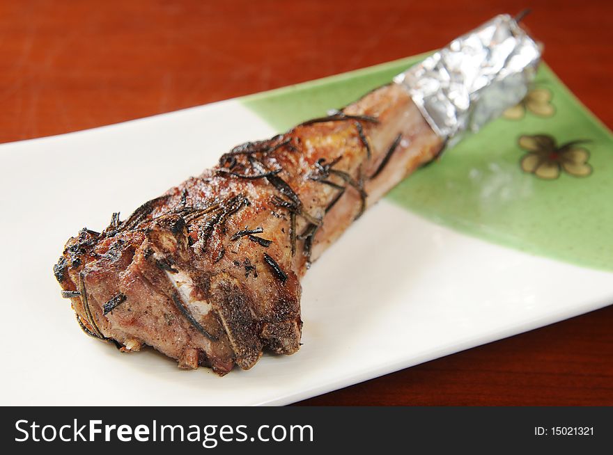 Intaly Lamb chops on white dish