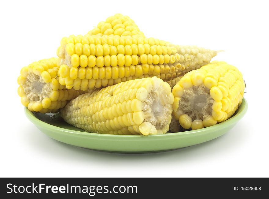 Corn on the green plate