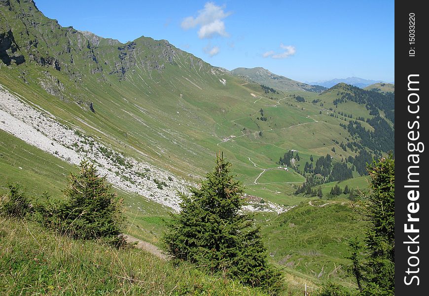 Site of the collar of neck, Swiss French border, in the department of high Savoy, France. Site of the collar of neck, Swiss French border, in the department of high Savoy, France