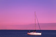 Red Sunset Over The Blue Sea, Purple Sky And Yachts In The Parking Lot. Summer Sea Scenic Landscape In The Beautiful Evening Royalty Free Stock Images