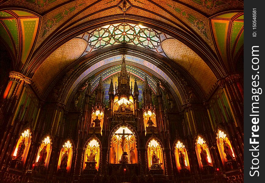 Inside view of Notre Dame Basilica in Montreal. Inisde, basicilla. Inside view of Notre Dame Basilica in Montreal. Inisde, basicilla