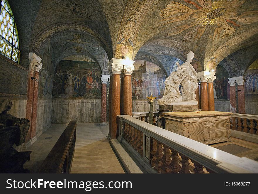 A statue in the crypt of the Cathedral of Ascoli. A statue in the crypt of the Cathedral of Ascoli