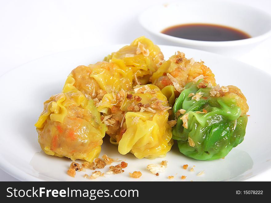 Deliciously Steamed Chinese Dim Sum