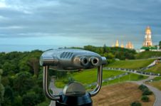 Pay Binoculars And Kyiv Cityscape Royalty Free Stock Photo Pay Binoculars And Kyiv Cityscape Royalty Free Stock Photo