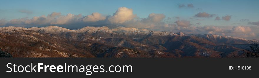 Snow capped smokies in winter, tenn/georgia