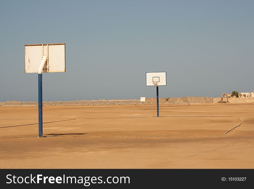 The basketball court on the desert sand