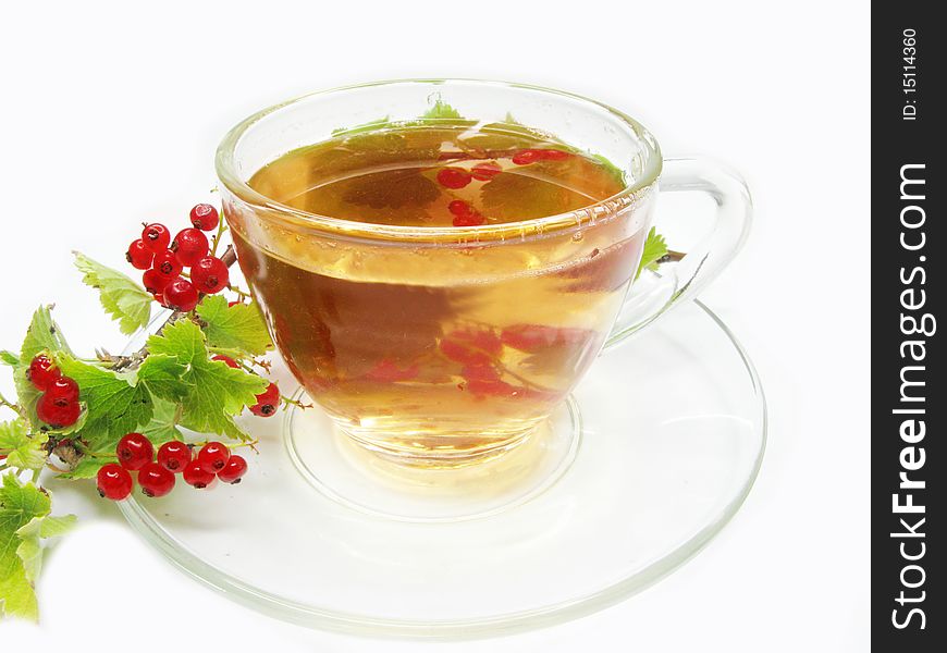 Herbal tea with red currant extract and berries