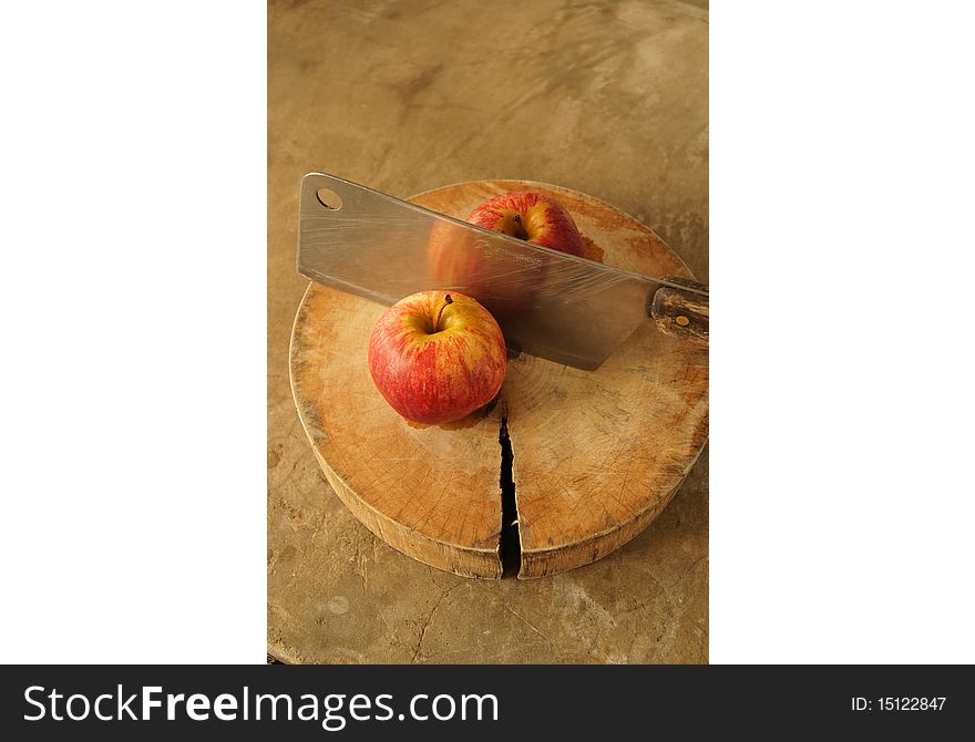 Prepare 2 apple with chop. Prepare 2 apple with chop