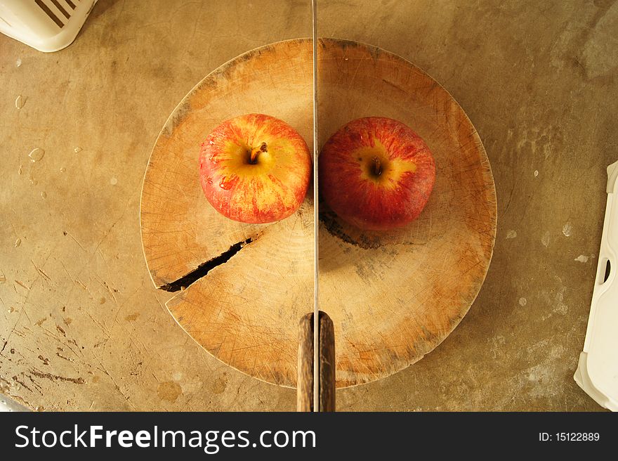 Twin apples