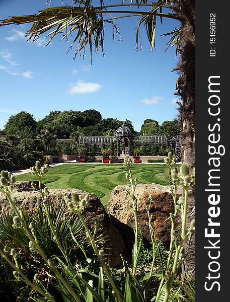 The Collector Earl's Garden in the grounds of Arundel Castle in East Sussex, the stately home of the Duke of Norfolk. The Collector Earl's Garden in the grounds of Arundel Castle in East Sussex, the stately home of the Duke of Norfolk