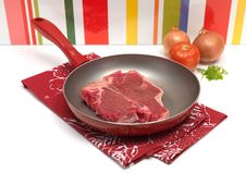 Raw T Bone Steak Royalty Free Stock Images Raw T Bone Steak Royalty Free Stock Images