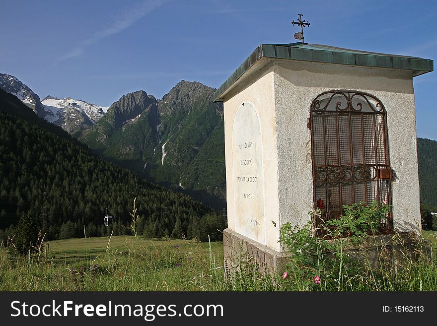 A small chapel in the italian Alps. Passo del Tonale (BS), Lombardy, Italy