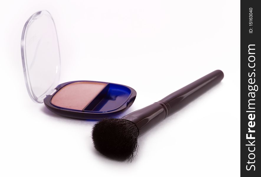 Cosmetic brush and blush