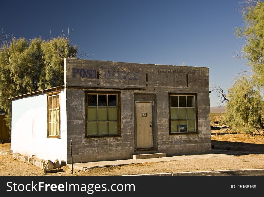 The abandoned post office at Kelso, California. The abandoned post office at Kelso, California