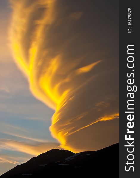 Natural phenomenon in Caucasus Mountains, Elbrus, Adilsu june 2010