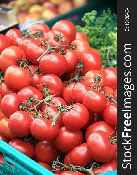 Varieties of tomatoes on a market