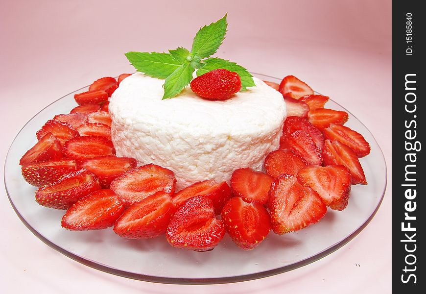 Strawberry cake dessert with cur berries