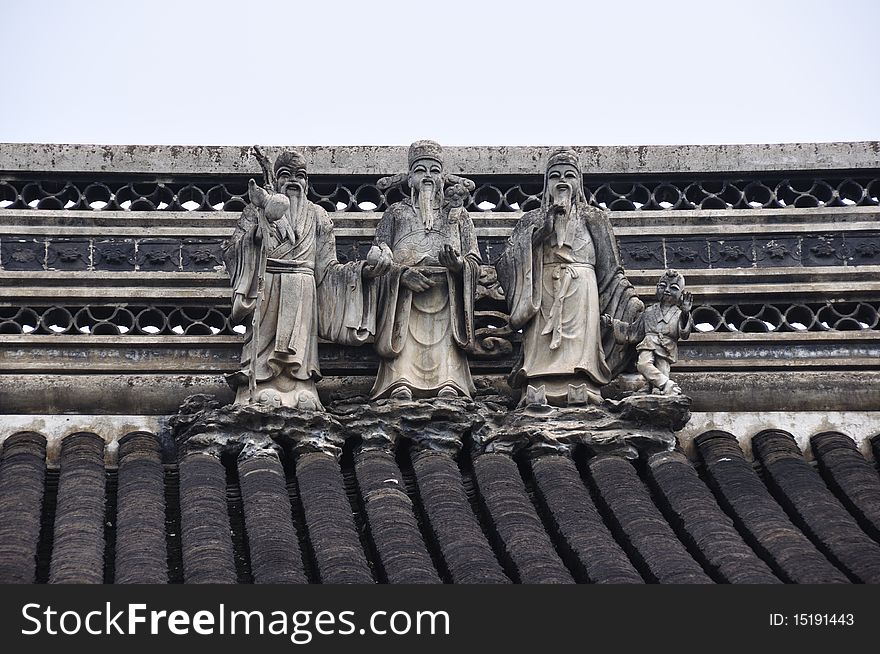 I take this photo in a private garden. it is the ancient chinese syle house. I take this photo in a private garden. it is the ancient chinese syle house.