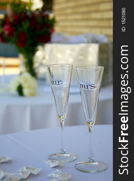 Mr and Mrs Wine Glasses For a Wedding