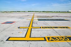 Yellow Taxi Line For Parking Royalty Free Stock Photo Yellow Taxi Line For Parking Royalty Free Stock Photo