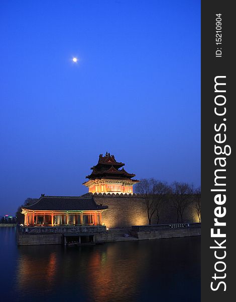 Forbidden City Beijing Imperial palance,bronze statue of dargon.