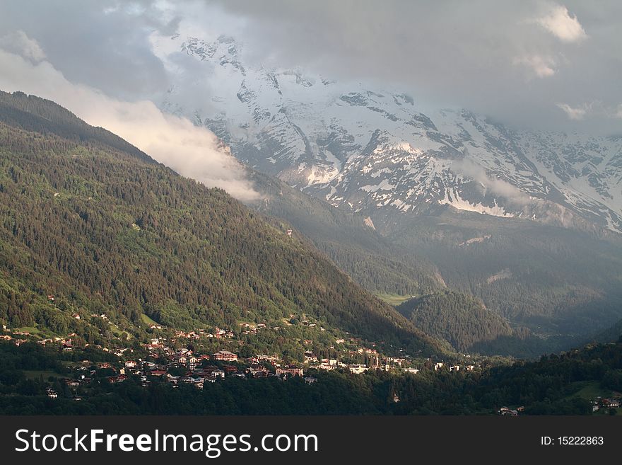 DÃ´mes de Miages - French Alps. DÃ´mes de Miages - French Alps