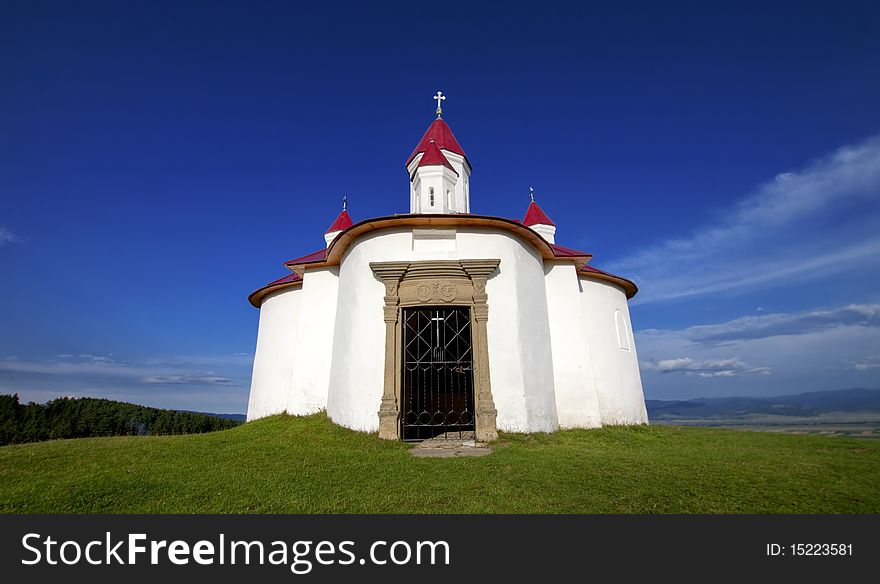 Small chapel at Sanzieni