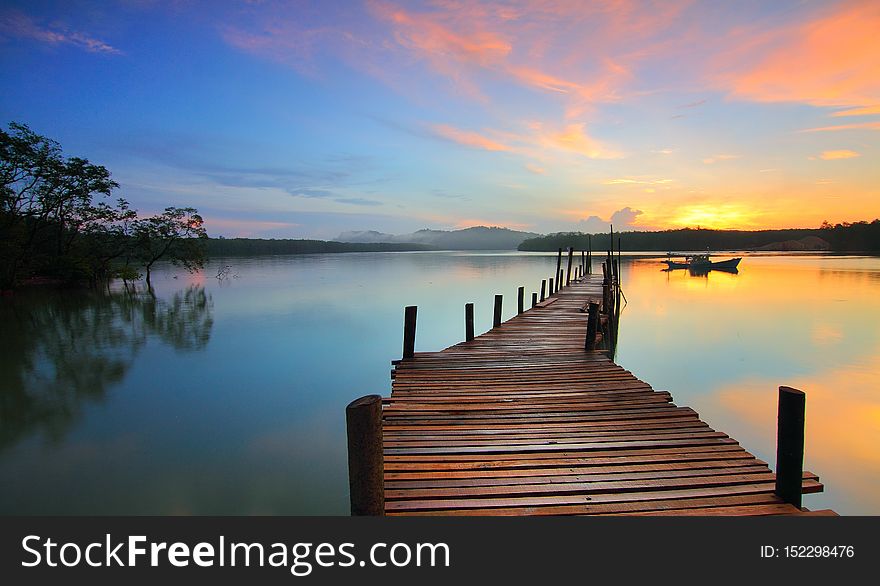 Source: wallboat.com/superb-sunset/ This is a free image you can use it.More free Images @ wallboat.com All images are Public Domain/Free and you can use any where for any purpose without any permission.Even you can use for commercial purpose. #sunset #sun #ocean #mountain #trees #light #bridge #commoncreative #images #freeimages #freephotos #royaltyfree #hd #wallpaper #photos #pictures #photography. Source: wallboat.com/superb-sunset/ This is a free image you can use it.More free Images @ wallboat.com All images are Public Domain/Free and you can use any where for any purpose without any permission.Even you can use for commercial purpose. #sunset #sun #ocean #mountain #trees #light #bridge #commoncreative #images #freeimages #freephotos #royaltyfree #hd #wallpaper #photos #pictures #photography