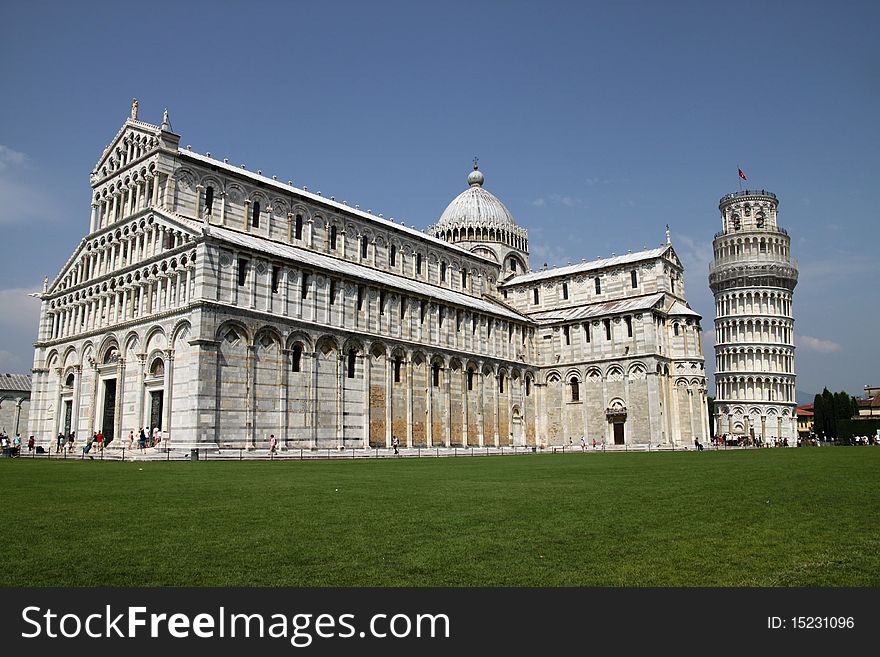 Leaning Tower with tourists in Pisa, Italy. Leaning Tower with tourists in Pisa, Italy