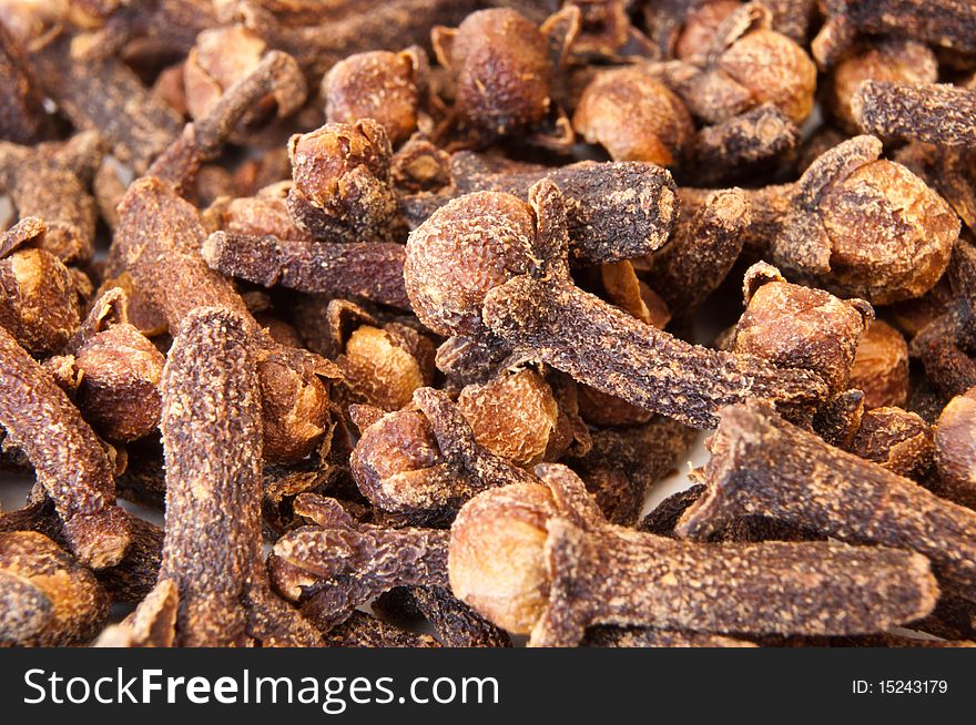 Cloves