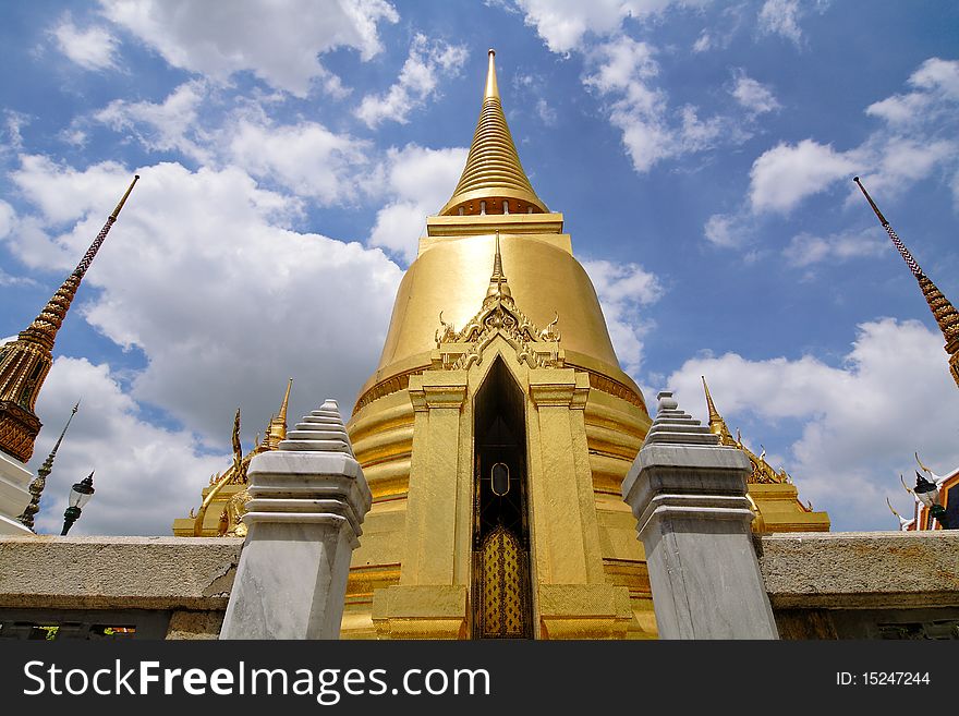 Gold palace Wat Phra Keaw in Bangkok. Gold palace Wat Phra Keaw in Bangkok