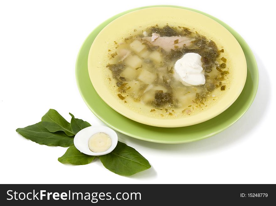 Green borsch with sour cream