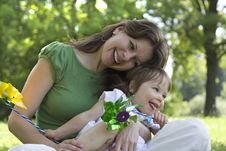 Beautiful Mother And Daughter Playing Together Royalty Free Stock Photos Beautiful Mother And Daughter Playing Together Royalty Free Stock Photos