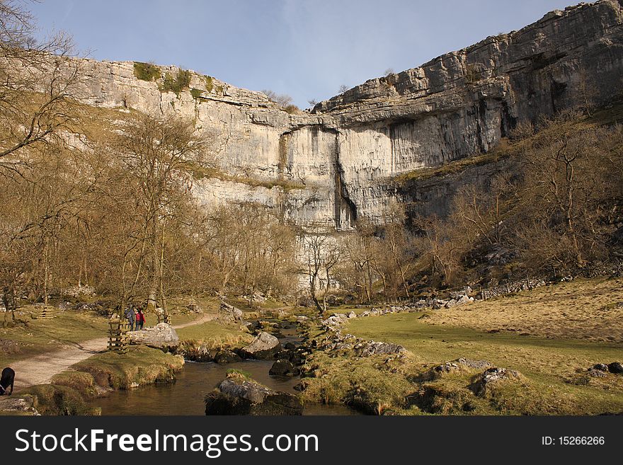 Malham Cove, limestone cliff in Yorkshire