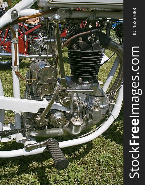 Motorcycle engine