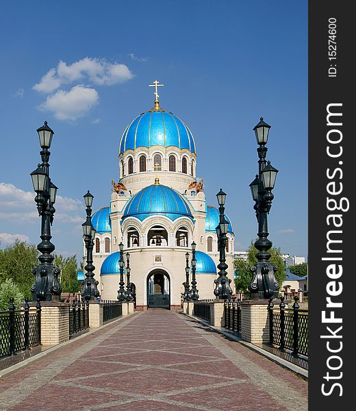 Temple Zhivonachalnoj of the Trinity, Orehovo-Borisovo, Moscow