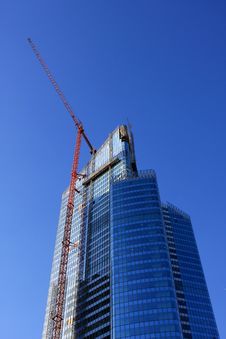Hoist And Building Royalty Free Stock Image Hoist And Building Royalty Free Stock Image