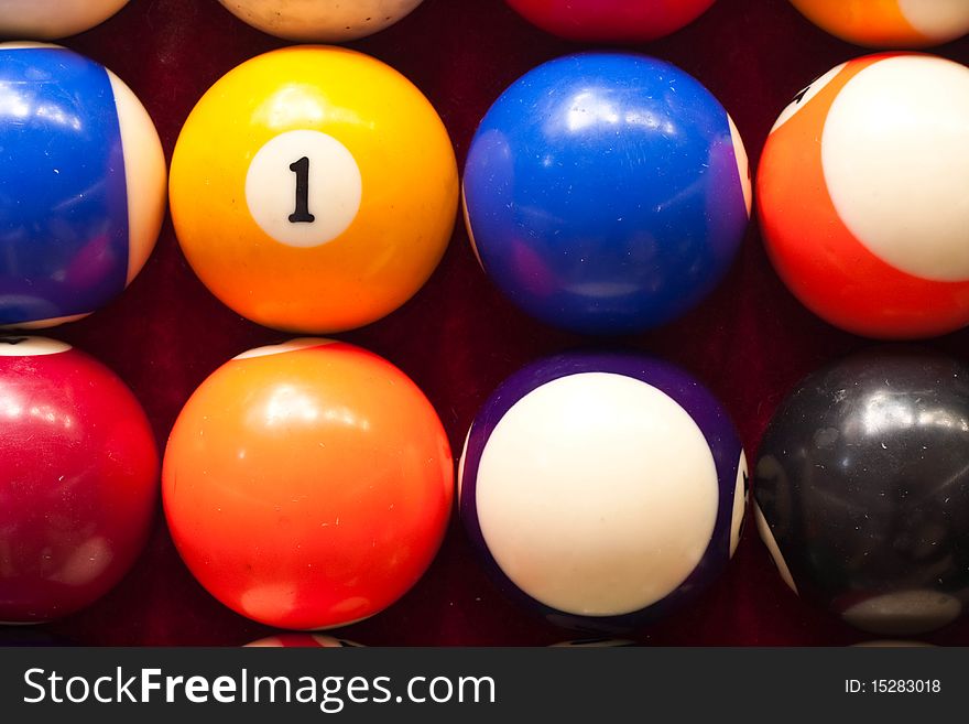 Number on ball color game